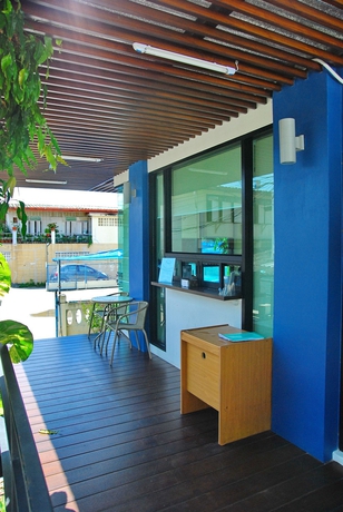 Imagen de los exteriores del Hotel Riski Residence Bangkok-noi. Foto 6