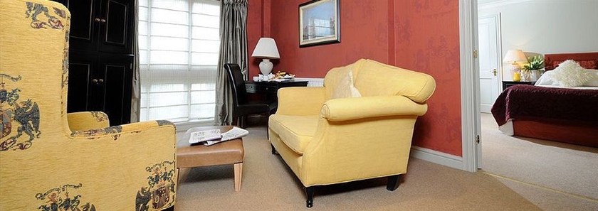 Imagen de los interiores del Hotel Risley Hall. Foto 6