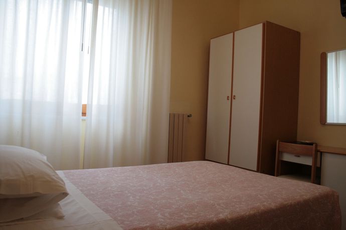 Imagen de la habitación del Hotel Risorgimento, Chianciano Terme. Foto 14