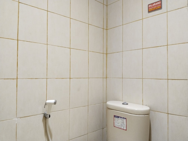 Imagen de la habitación del Hotel Risqia Homestay Syariah by Cocotel. Foto 16