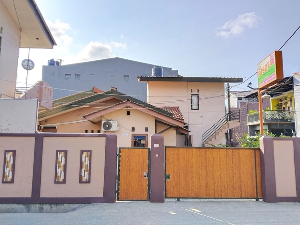 Imagen general del Hotel Risqia Homestay Syariah by Cocotel. Foto 2