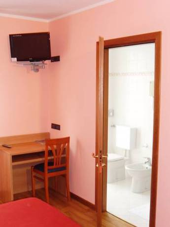 Imagen de la habitación del Hotel Ristorante Al Bassanello. Foto 8