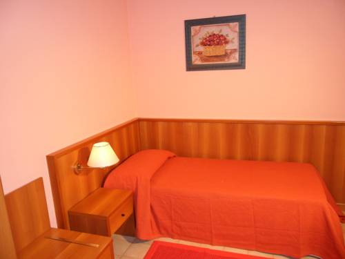 Imagen de la habitación del Hotel Ristorante Al Bassanello. Foto 10