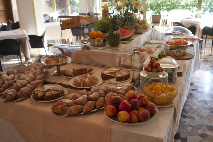 Imagen del bar/restaurante del Hotel Ristorante Alcide. Foto 4