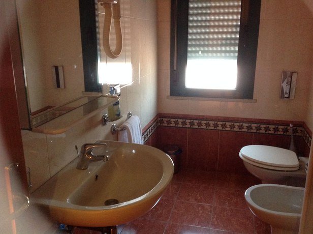 Imagen de la habitación del Hotel Ristorante Amalfitana. Foto 5