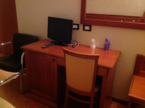 Imagen de la habitación del Hotel Ristorante Amalfitana. Foto 10