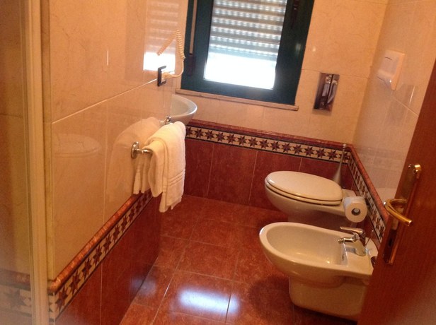 Imagen de la habitación del Hotel Ristorante Amalfitana. Foto 16