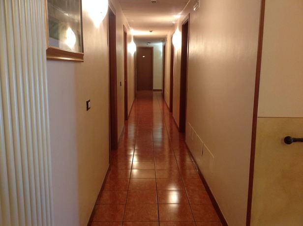 Imagen de los interiores del Hotel Ristorante Amalfitana. Foto 19