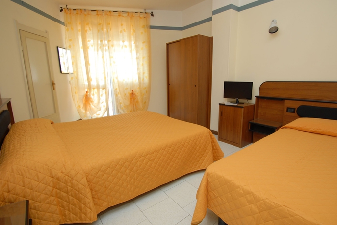 Imagen de la habitación del Hotel Ristorante Baia Del Sorriso. Foto 2