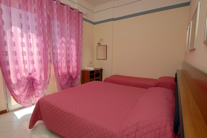 Imagen de la habitación del Hotel Ristorante Baia Del Sorriso. Foto 6