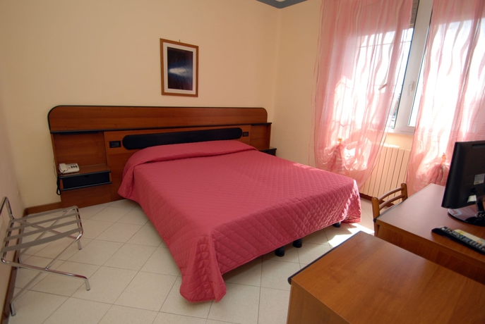 Imagen de la habitación del Hotel Ristorante Baia Del Sorriso. Foto 7
