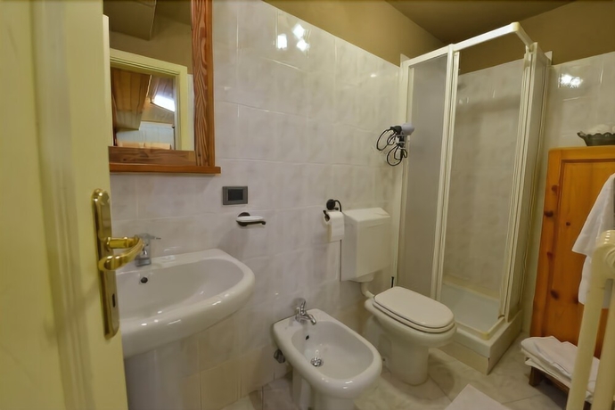 Imagen de la habitación del Hotel Ristorante Belvedere, Cogne. Foto 13