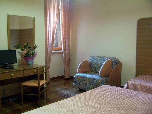 Imagen de la habitación del Hotel Ristorante Belvedere. Foto 17