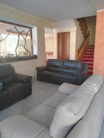 Imagen de los interiores del Hotel Ristorante Caligiuri. Foto 12