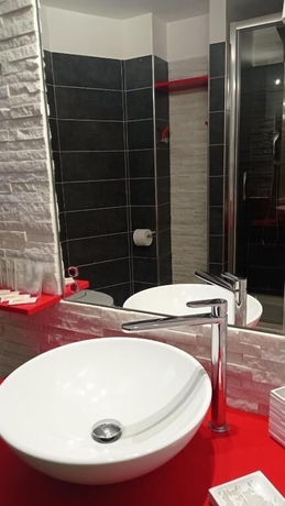 Imagen de la habitación del Hotel Ristorante Caligiuri. Foto 9