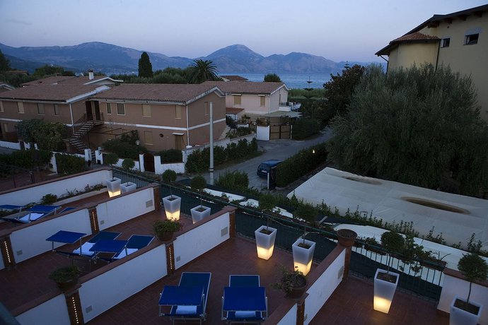 Imagen de los exteriores del Hotel Ristorante Cavaliere. Foto 16
