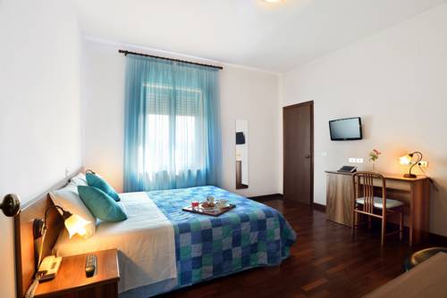 Imagen de la habitación del Hotel Ristorante Dante. Foto 5