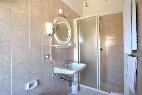 Imagen de la habitación del Hotel Ristorante Dante. Foto 6