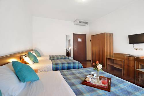 Imagen de la habitación del Hotel Ristorante Dante. Foto 9