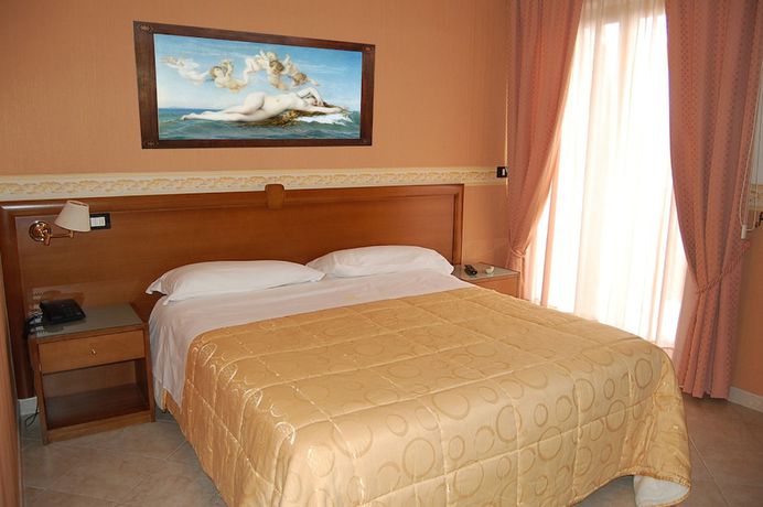 Imagen de la habitación del Hotel Ristorante Donato. Foto 13