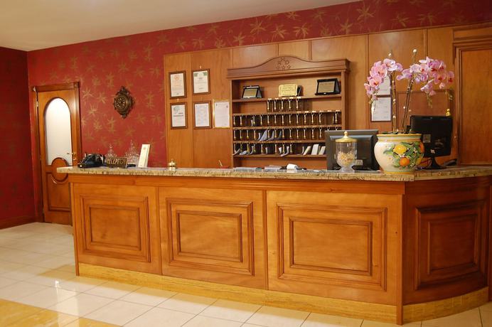 Imagen de los interiores del Hotel Ristorante Donato. Foto 20