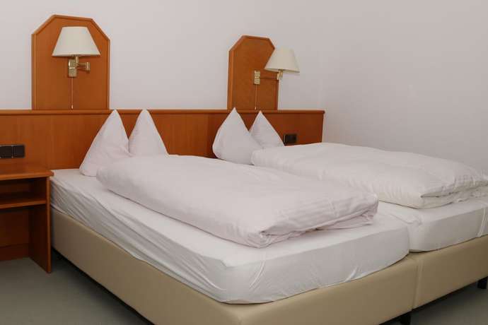 Imagen de la habitación del Hotel Ristorante Herbstein. Foto 9