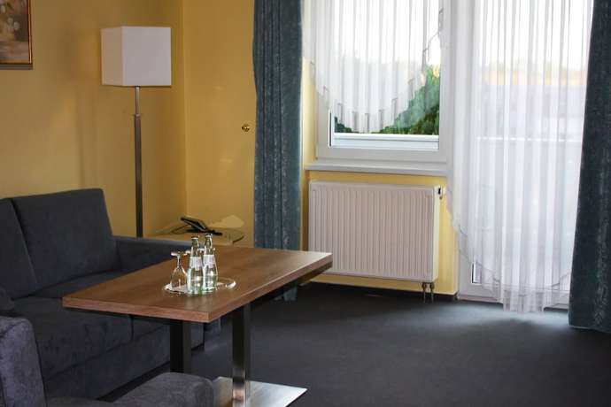 Imagen de la habitación del Hotel Ristorante Herbstein. Foto 12
