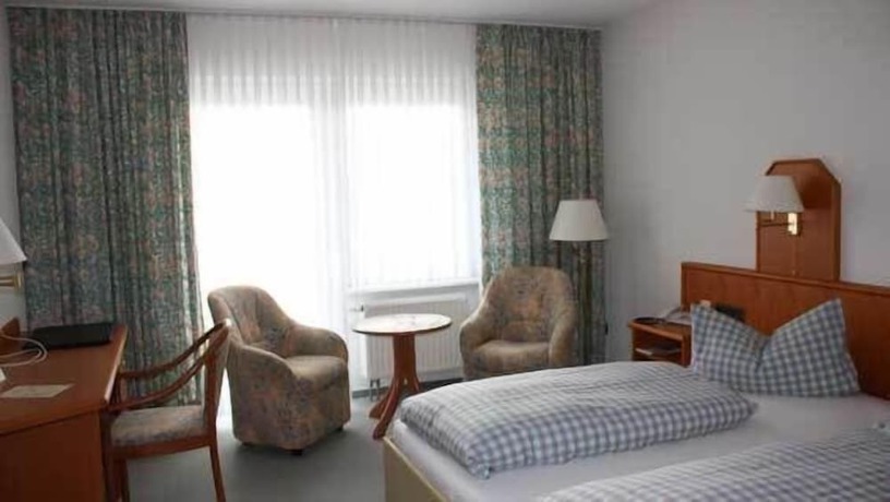 Imagen de la habitación del Hotel Ristorante Herbstein. Foto 14