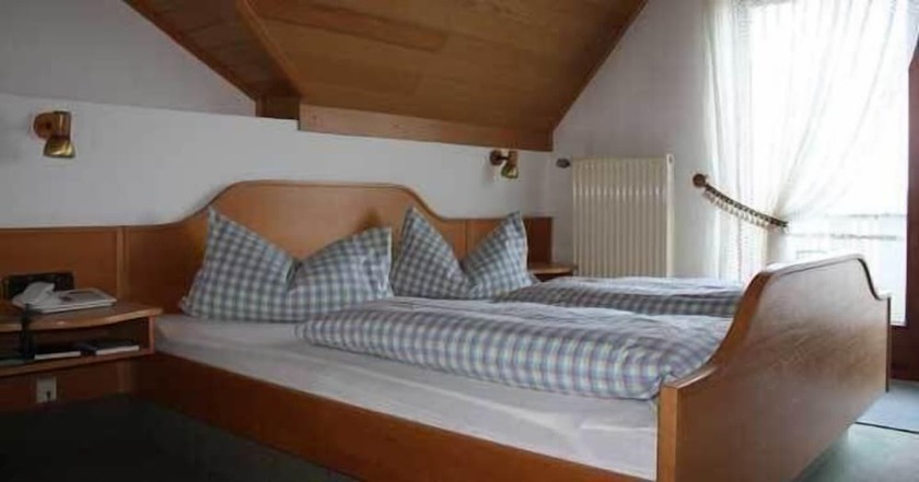 Imagen de la habitación del Hotel Ristorante Herbstein. Foto 15