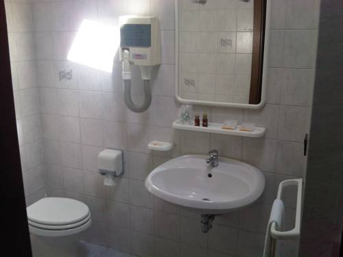 Imagen de la habitación del Hotel Ristorante Il Cavaliere. Foto 5