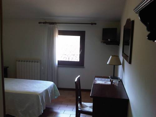 Imagen de la habitación del Hotel Ristorante Il Cavaliere. Foto 13