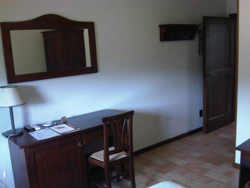 Imagen de la habitación del Hotel Ristorante Il Cavaliere. Foto 14