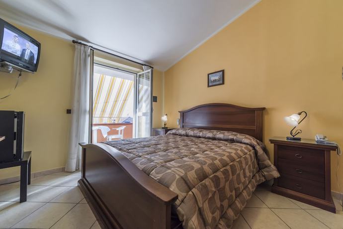 Imagen de la habitación del Hotel Ristorante Il Colleverde. Foto 12
