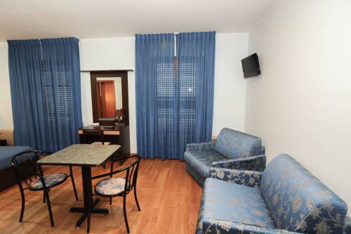 Imagen de la habitación del Hotel Ristorante Il Gabbiano, Passignano Sul Trasimeno. Foto 7