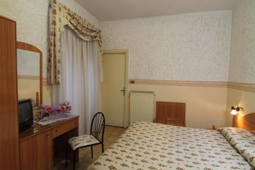 Imagen de la habitación del Hotel Ristorante La Casareccia. Foto 10