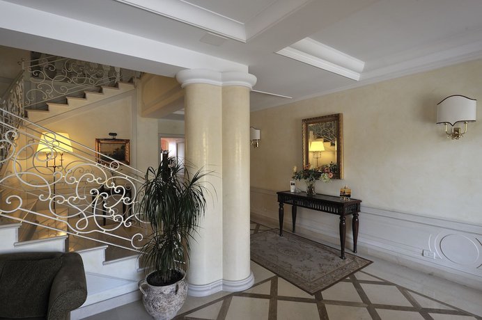 Imagen de los interiores del Hotel Ristorante La Lampara. Foto 15