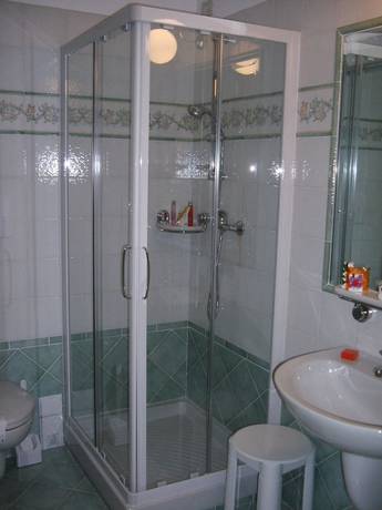 Imagen de la habitación del Hotel Ristorante La Lampara. Foto 12
