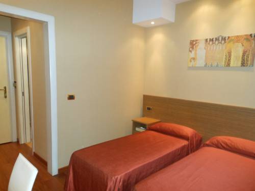 Imagen de la habitación del Hotel Ristorante La Lanterna. Foto 2