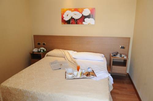 Imagen de la habitación del Hotel Ristorante La Lanterna. Foto 9