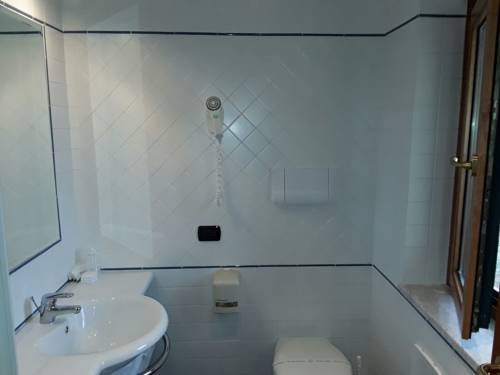 Imagen de la habitación del Hotel Ristorante La Piana. Foto 4