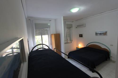 Imagen de la habitación del Hotel Ristorante La Scogliera, Gliaca di Piraino. Foto 10