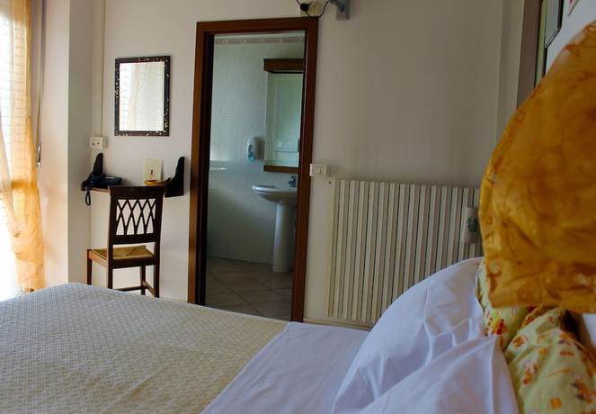 Imagen de la habitación del Hotel Ristorante La Torretta. Foto 13