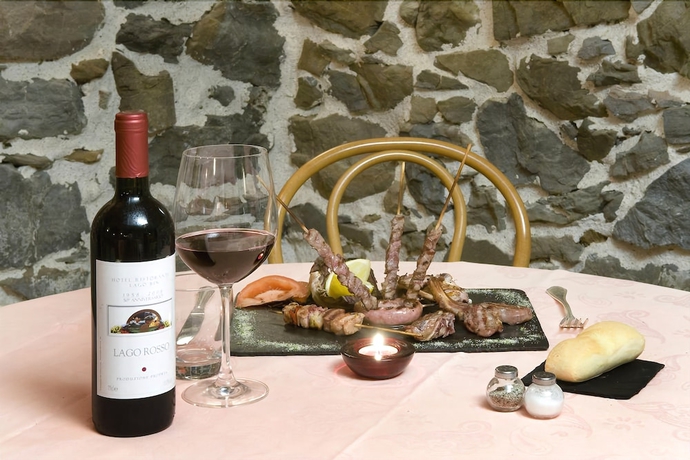 Imagen de la habitación del Hotel Ristorante Lago Bin. Foto 15