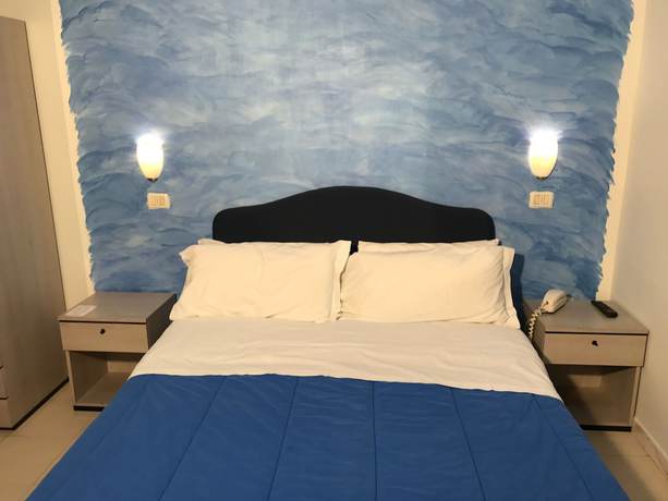 Imagen de la habitación del Hotel Ristorante Lazio. Foto 10