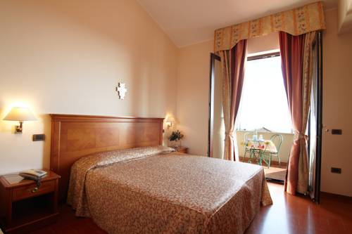 Imagen general del Hotel Ristorante Le Terrazze Sul Gargano. Foto 3