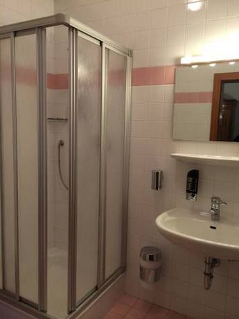 Imagen de la habitación del Hotel Ristorante Lewald. Foto 2