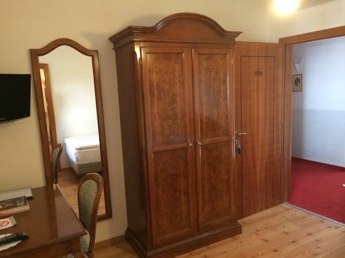 Imagen de la habitación del Hotel Ristorante Lewald. Foto 3