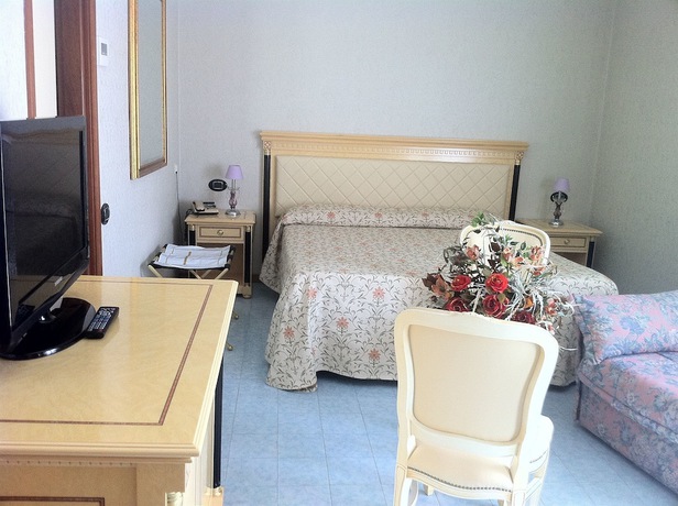 Imagen de la habitación del Hotel Ristorante Lido. Foto 6