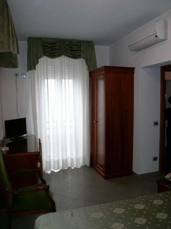 Imagen de la habitación del Hotel Ristorante Lido. Foto 11