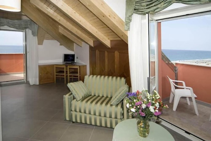 Imagen de la habitación del Hotel Ristorante Lido. Foto 12